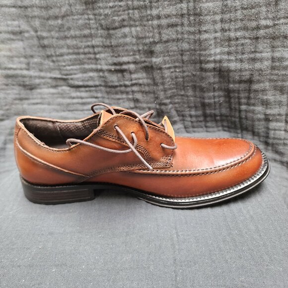 Docker\'s dress shoes, men\'s size 8.5